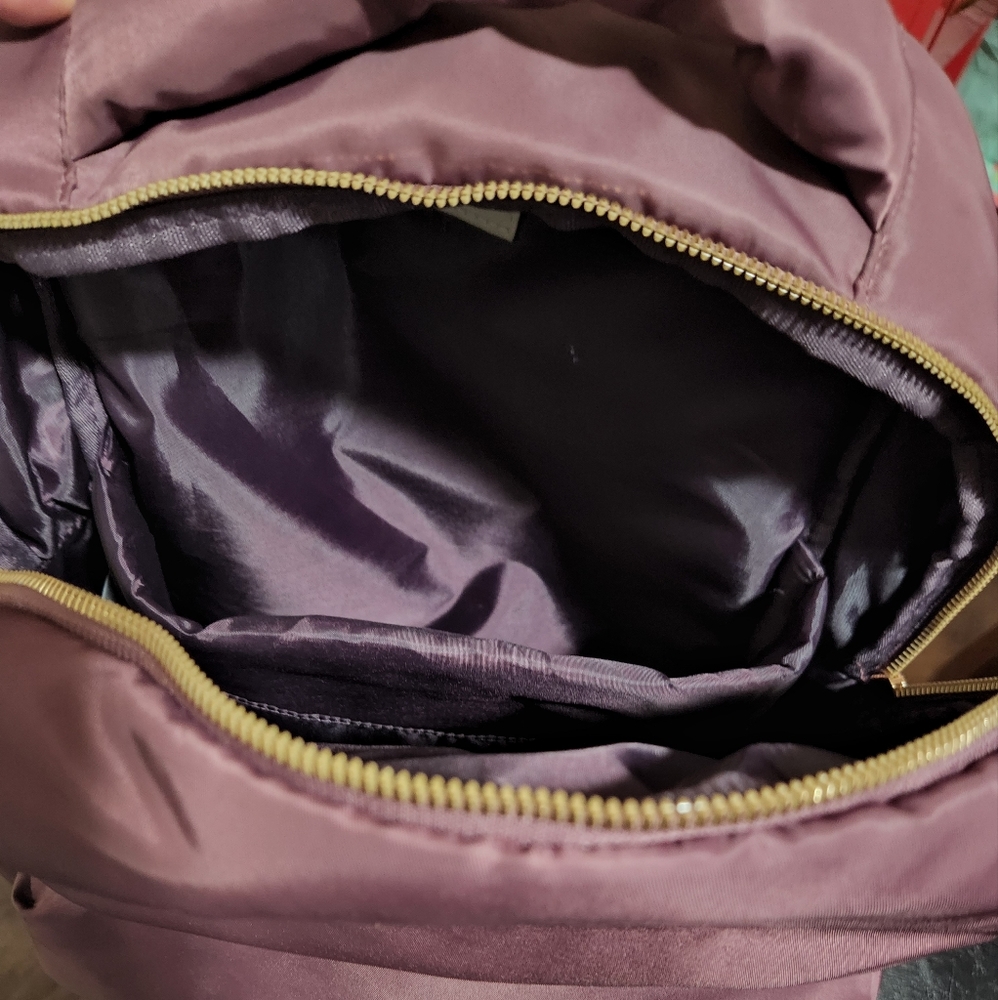 Backpack - Picture 3 of 3